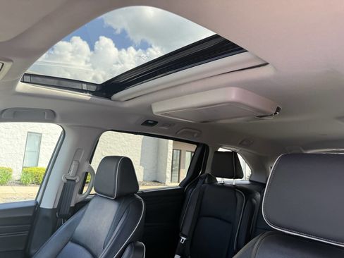 Used 2025 Honda Odyssey Touring image 20