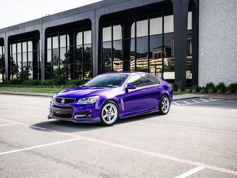 Used 2014 Chevrolet SS RWD image 20