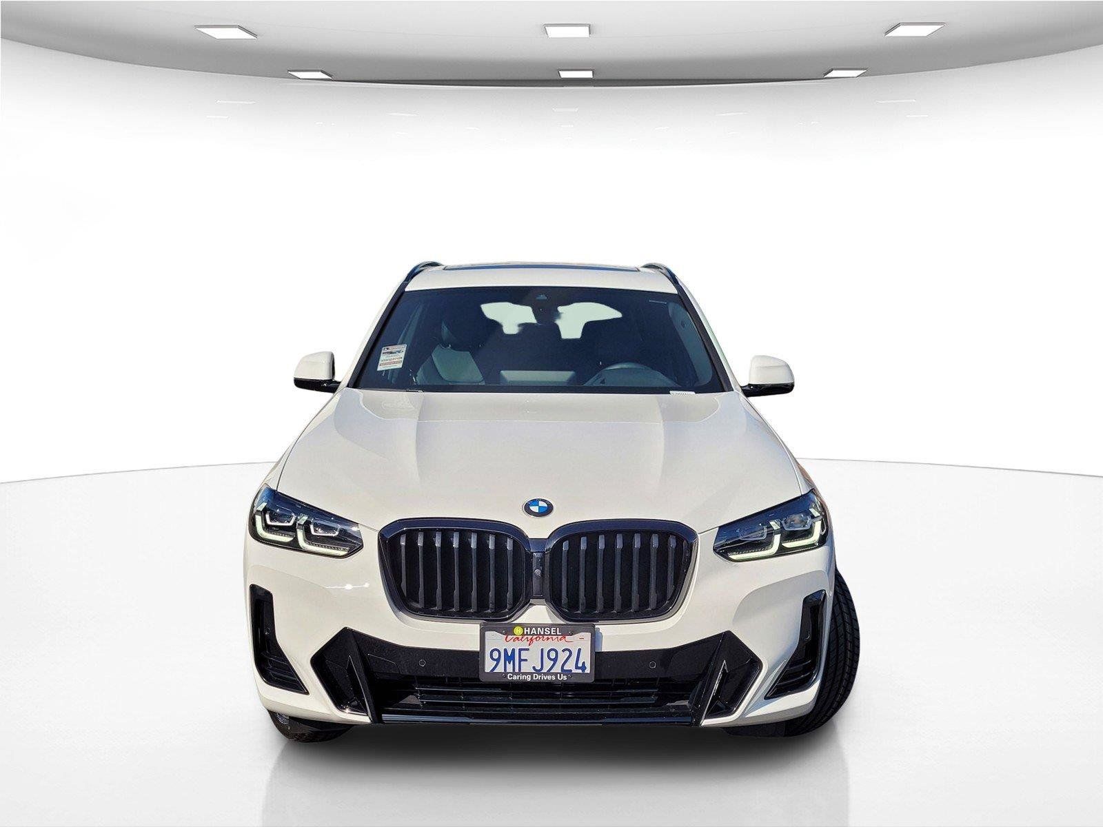 Used 2024 BMW X3 xDrive30i w/ Premium Package AWD/4WD image 4