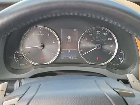 Used 2025 Lexus IS 300 w/ Premium Package RWD image 27