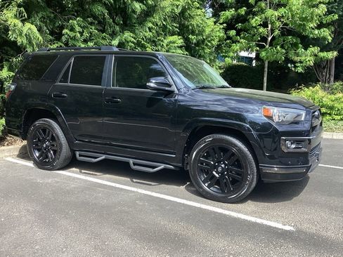 Used 2021 Toyota 4Runner Nightshade AWD/4WD image 8