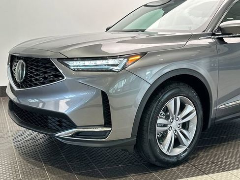 Used 2026 Acura MDX SH-AWD image 8
