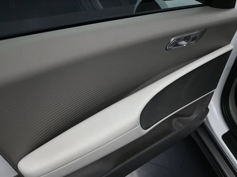 Used 2024 Hyundai Ioniq 6 SEL image 12