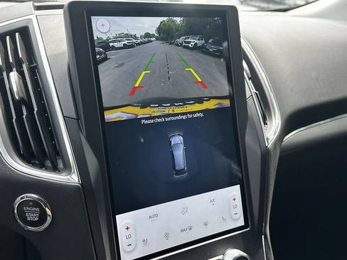 Certified 2023 Ford Edge Titanium AWD/4WD image 22