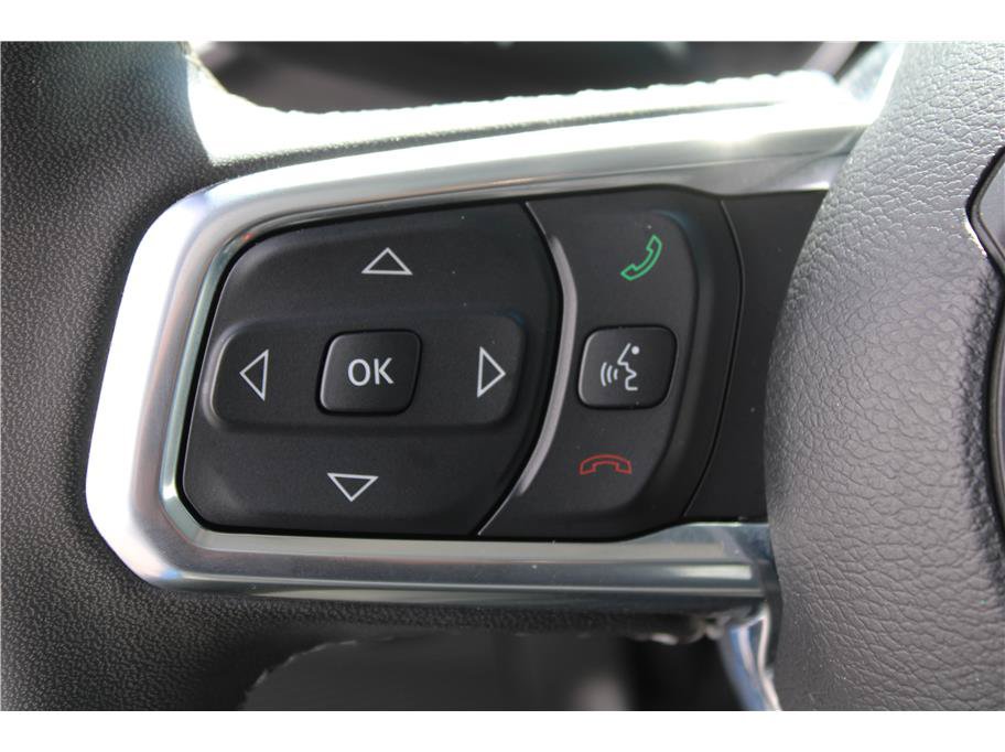 Used 2023 Jeep Wrangler Unlimited Sahara w/ Cold Weather Group AWD/4WD image 16