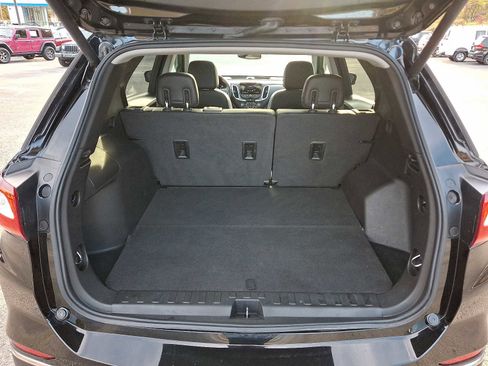 Used 2020 Chevrolet Equinox LT w/ Midnight Edition image 29