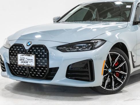 Used 2022 BMW 430i Gran Coupe w/ M Sport Package RWD image 2