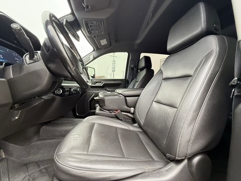 Used 2024 Chevrolet Silverado 2500 LTZ image 28