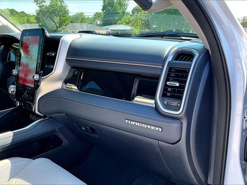 Used 2025 RAM 1500 Tungsten w/ Trailer Tow Group AWD/4WD image 13