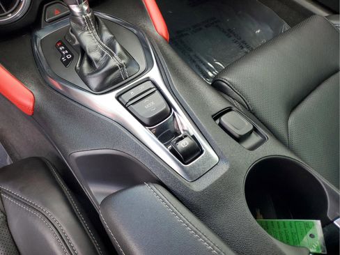 Used 2020 Chevrolet Camaro LT w/ Redline Edition image 21