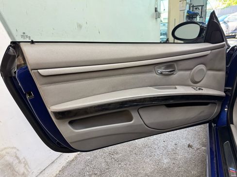 Used 2009 BMW 335i Coupe image 10