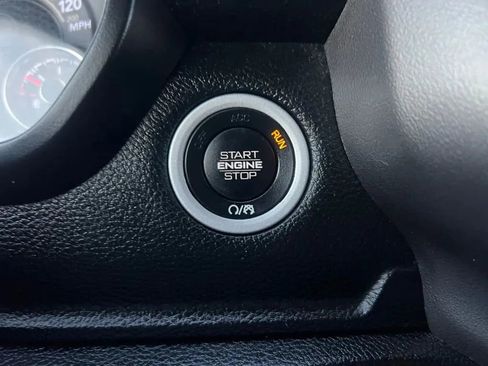 Used 2020 RAM 1500 Big Horn AWD/4WD image 38