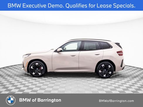 New 2025 BMW X3 xDrive30i w/ Premium Package image 2