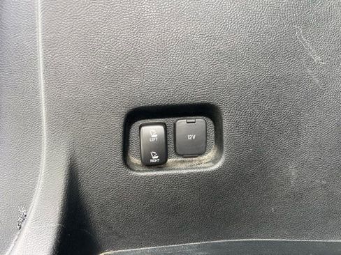 Used 2020 Ford Edge SEL w/ Convenience Package image 17