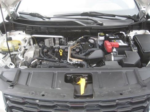 Used 2021 Nissan Rogue S AWD/4WD image 12