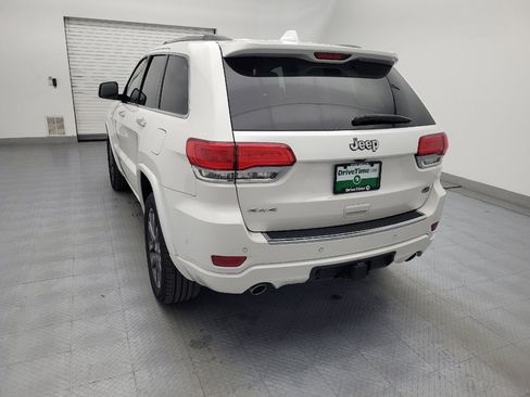 Used 2018 Jeep Grand Cherokee Overland image 6