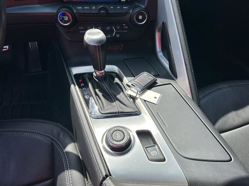 Used 2014 Chevrolet Corvette Stingray Coupe RWD image 16