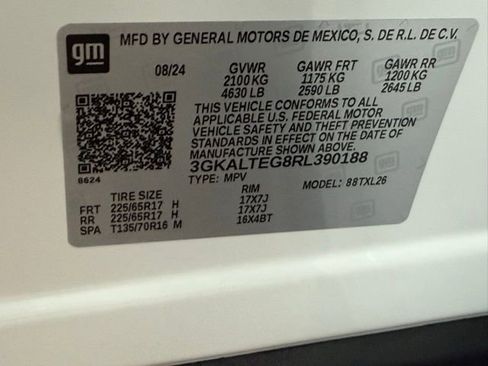 Used 2024 GMC Terrain SLE image 40