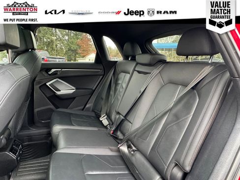 Used 2022 Audi Q3 2.0T Premium AWD/4WD image 34