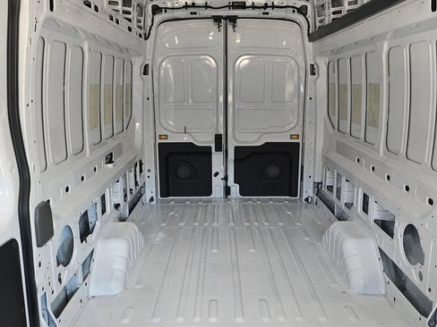 Used 2025 Ford Transit 250 148 High Roof Extended RWD image 34