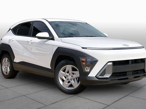 Used 2026 Hyundai Kona SE FWD image 4