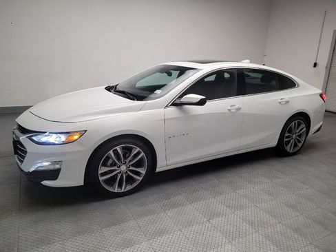Used 2024 Chevrolet Malibu LT FWD image 2