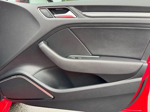 Used 2018 Audi A3 e-tron Prestige w/ Prestige Package image 45