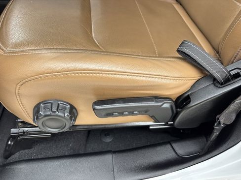 Used 2023 Jeep Wrangler Unlimited Sahara w/ Cold Weather Group image 20