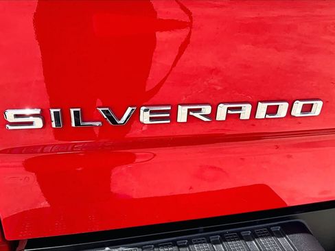 Used 2024 Chevrolet Silverado 1500 Custom AWD/4WD image 31