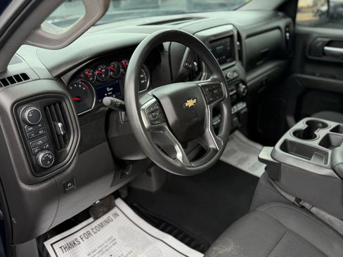 Used 2021 Chevrolet Silverado 1500 Custom w/ Safety Confidence Package AWD/4WD image 15