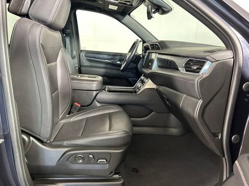 Used 2023 GMC Yukon Denali w/ Denali Reserve Package AWD/4WD image 28