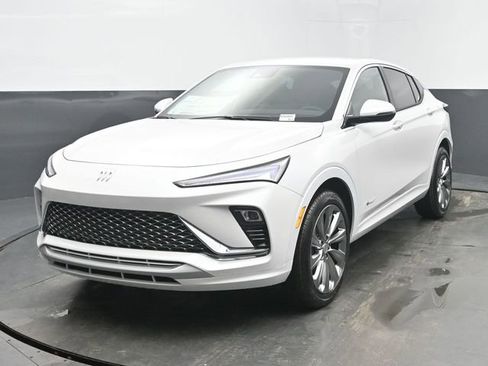 New 2026 Buick Envista Avenir image 1