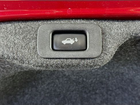 Used 2016 Lexus ES 350 w/ Luxury Package w/Wood Trim FWD image 30