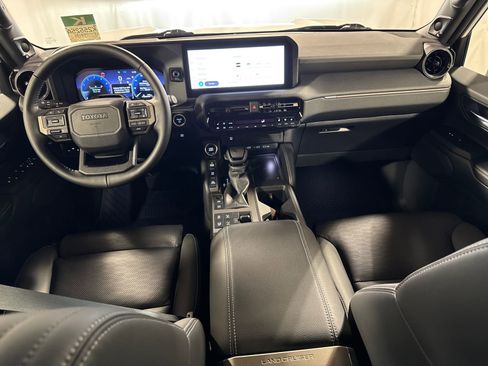 Used 2025 Toyota Land Cruiser w/ Premium Package AWD/4WD image 4