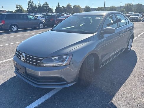 Used 2017 Volkswagen Jetta S FWD image 7