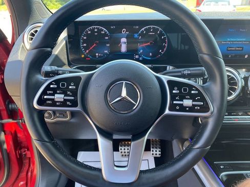 Used 2022 Mercedes-Benz GLA 250 4MATIC image 15