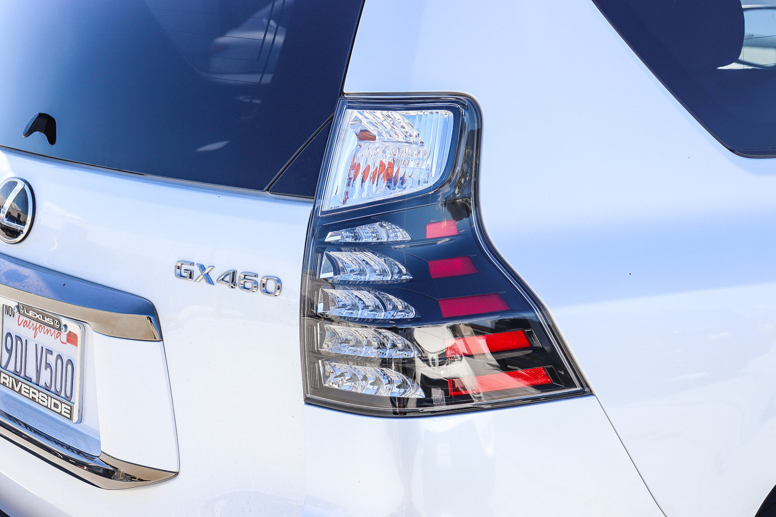 Used 2023 Lexus GX 460 w/ Black Line Special Edition AWD/4WD image 8