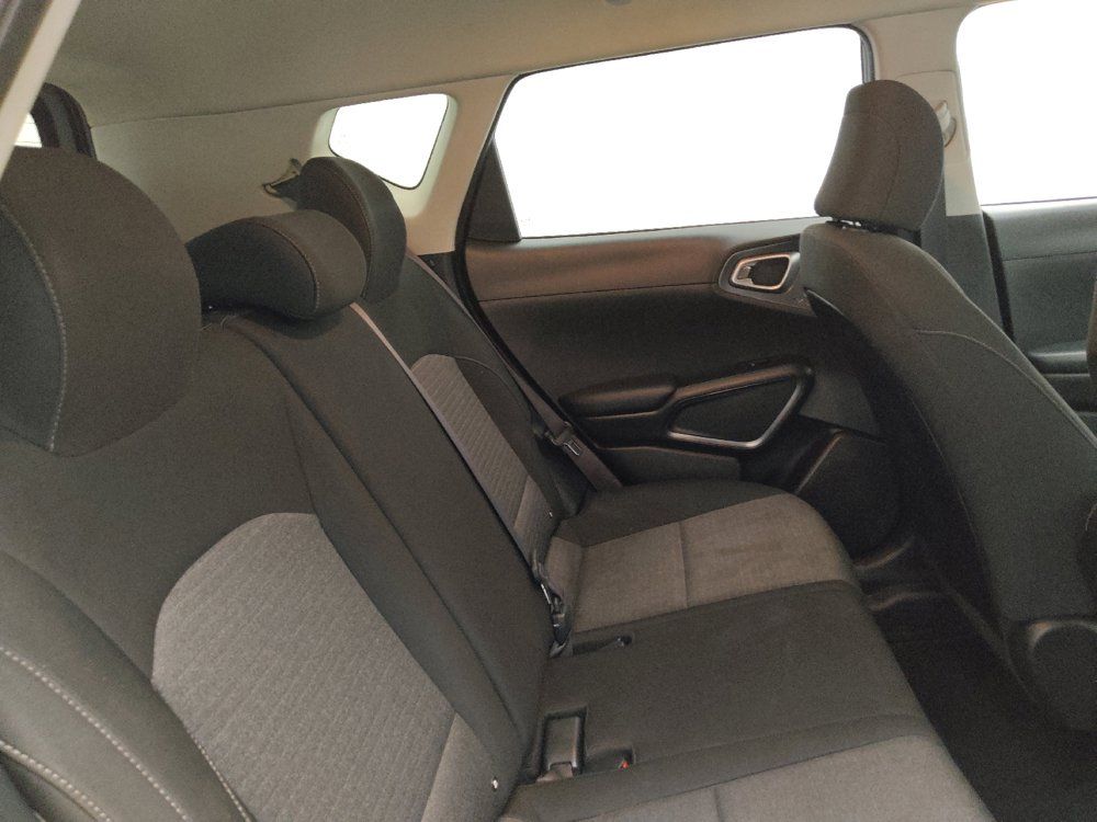 Used 2020 Kia Soul S FWD image 19