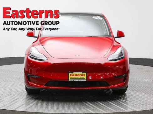 Used 2022 Tesla Model Y Performance image 2