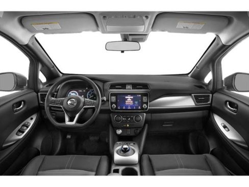 Used 2022 Nissan Leaf SV FWD image 11