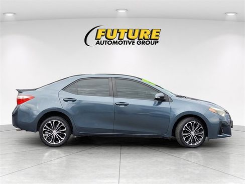 Used 2014 Toyota Corolla S image 4