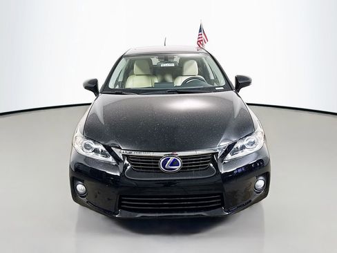 Used 2012 Lexus CT 200h Premium image 2