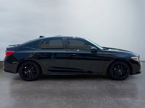 Used 2022 Honda Civic Sport image 4
