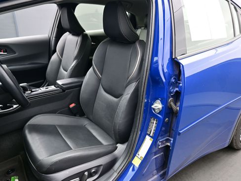 Used 2024 Toyota Prius XLE image 12