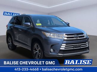 Used 2017 Toyota Highlander Plus AWD/4WD 360° Tour