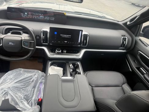 New 2027 Ford Expedition Max Platinum w/ Stealth Performance Package AWD/4WD image 43