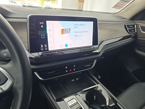 Certified 2025 Volkswagen Atlas SEL AWD/4WD image 21