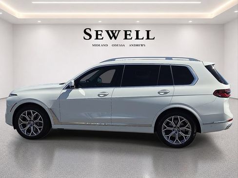 Used 2024 BMW X7 xDrive40i w/ Executive Package AWD/4WD image 2