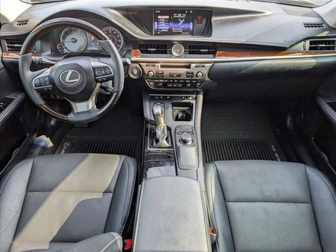 Used 2017 Lexus ES 350 w/ Premium Package FWD image 17