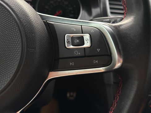 Used 2017 Volkswagen GTI Sport image 25